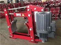 Elektrische hydraulische trommelremmen voor gebruik met kranen